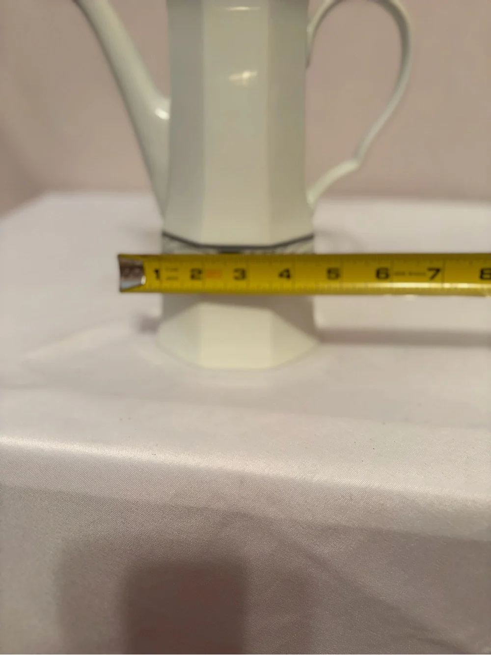 Studio Nova Elegant White Porcelain Coffee/Tea Pot with Black Trim